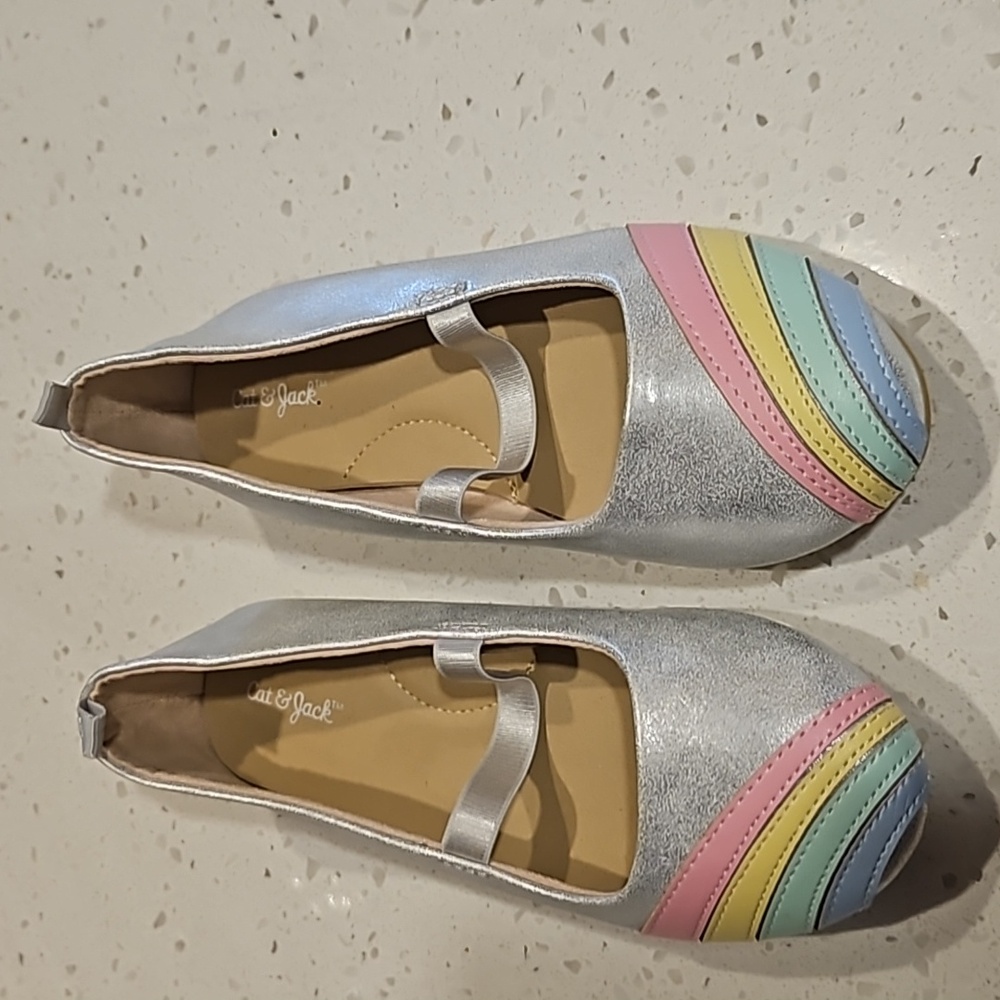 New wo taggirl flats size 11